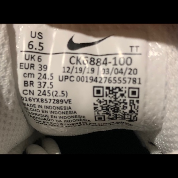 Nike Air Max 95 “Ying Yang” Pack White Black - Picture 6 of 6